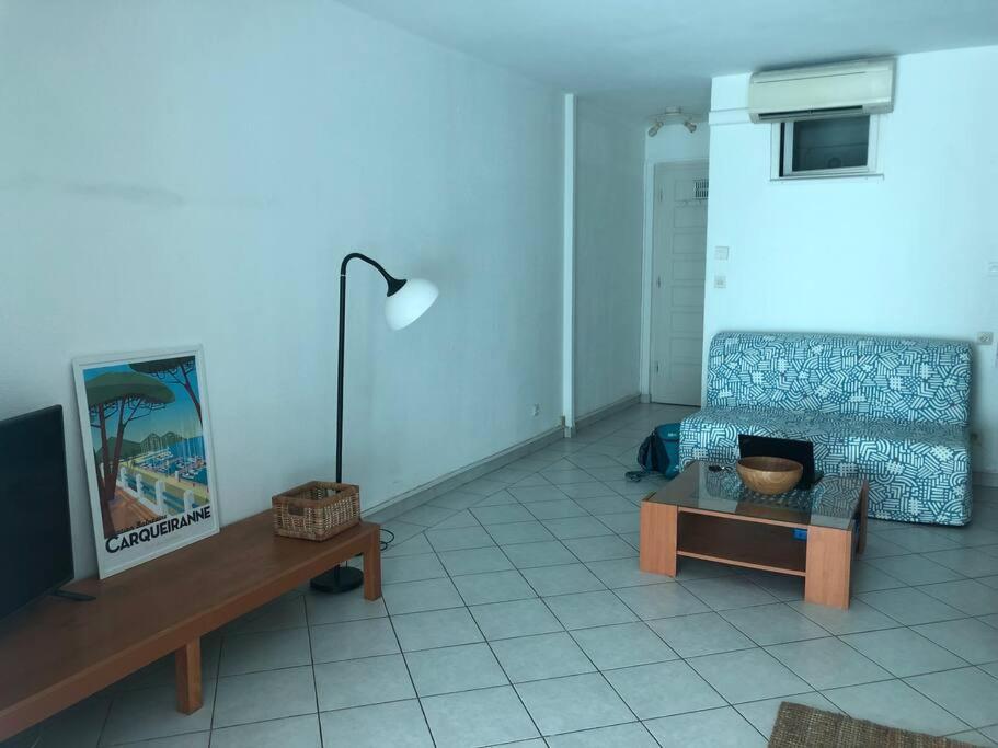 Grand Studio Veranda Et Terrasse Carqueiranne Luaran gambar